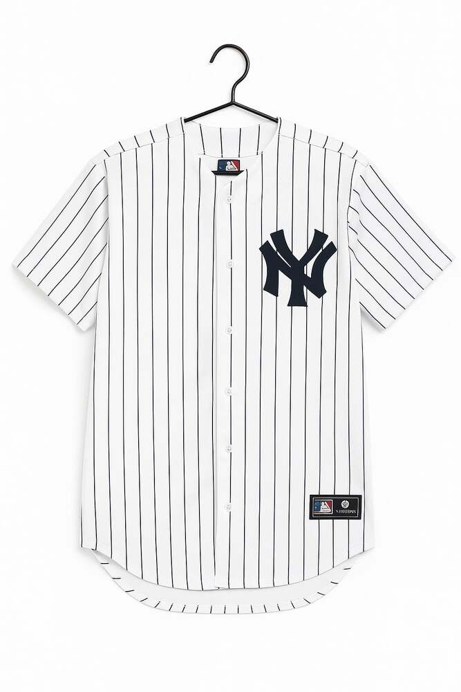 New York Yankees #25 Majestic Jersey - Size M